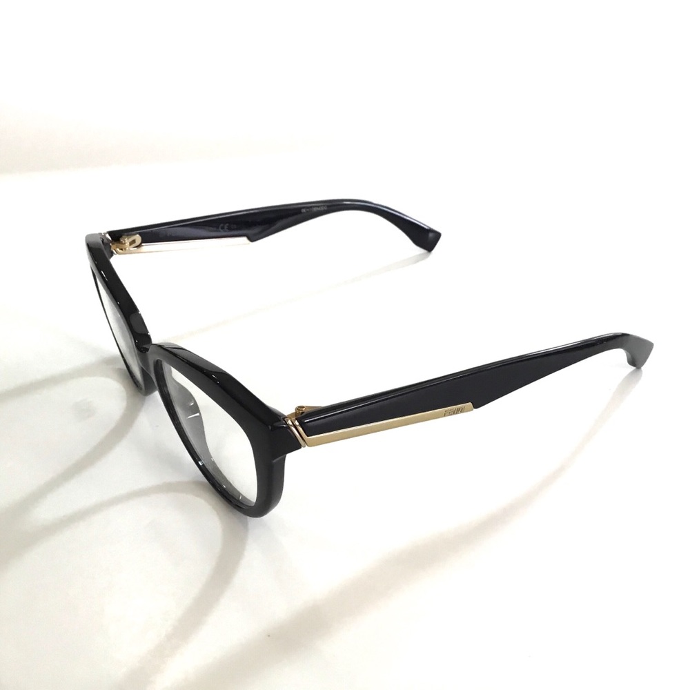 Fendi Eyeglass new and authentic - Picture 4 of 8
